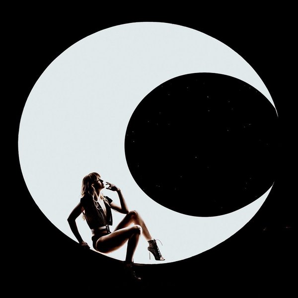 Die Frau im Mond (Artikel 1048), Verhältnis 1:1, Fotograf Thomas Baeslack
